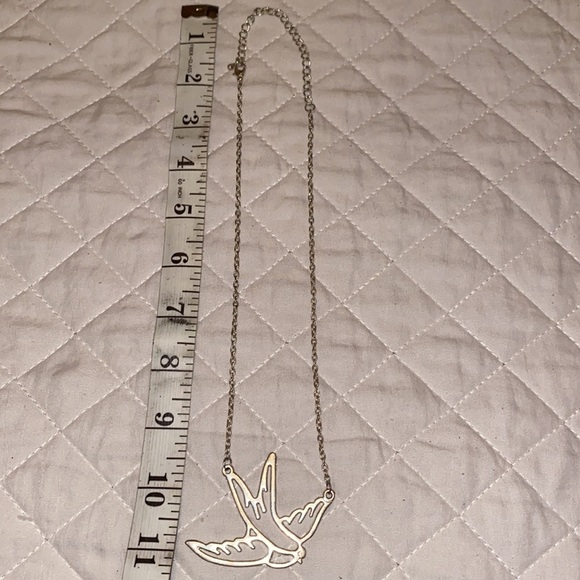 Flying Sparrow/Swallow/Bird Necklace Reversible Tattoo Inspired - Picture 4 of 4